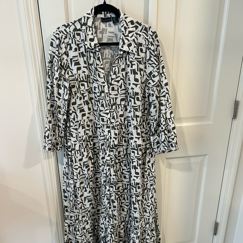 Tahari olive green and White Geometric Long Sleeve Dress